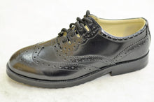 Load image into Gallery viewer, Standard Piper Brogue
